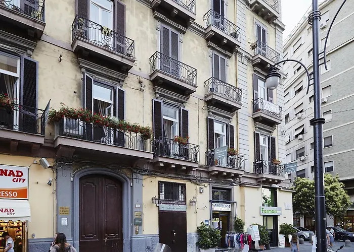 Le Mummarelle Neapel