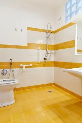 Le Mummarelle 2* נאפולי